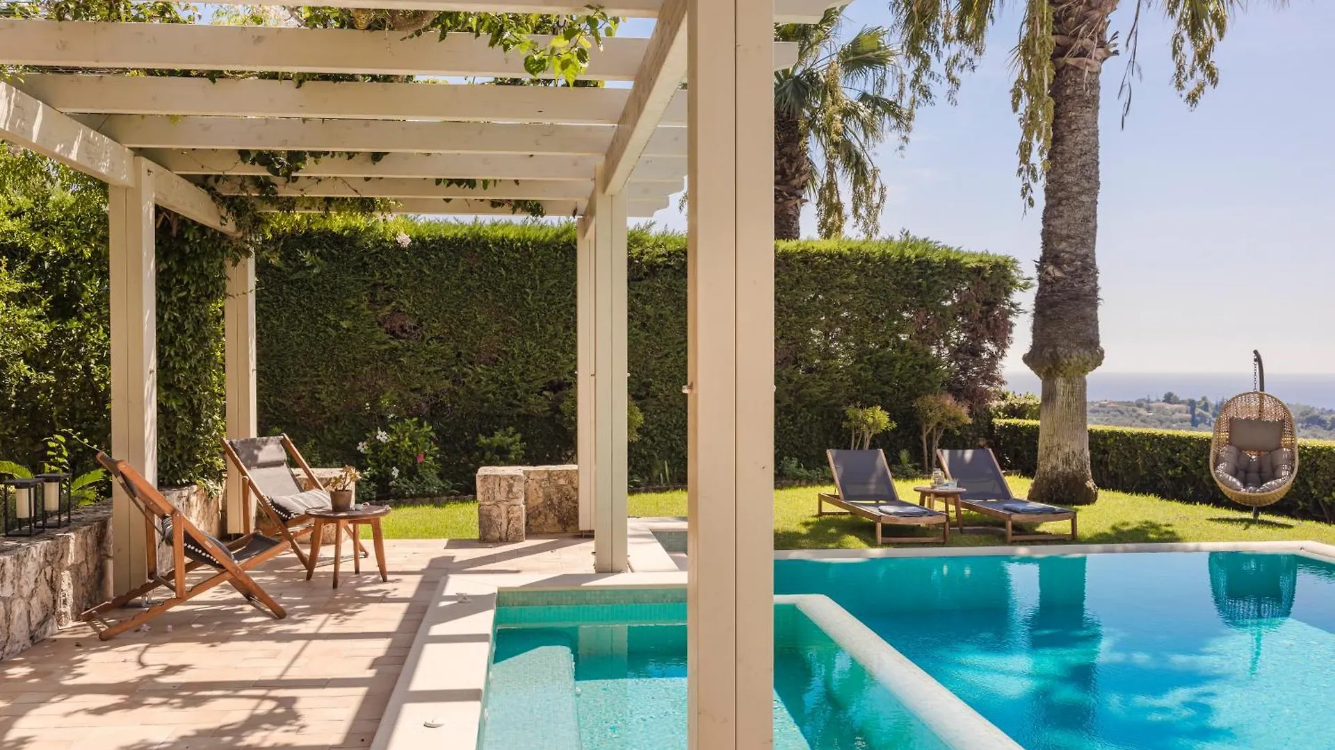 Sarlata Villas Greece