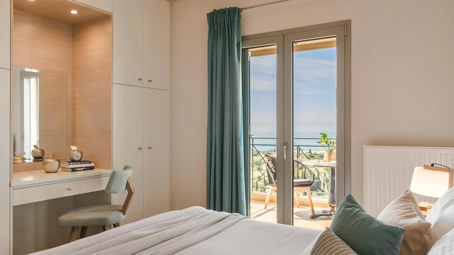 Sarlata Villas Greece