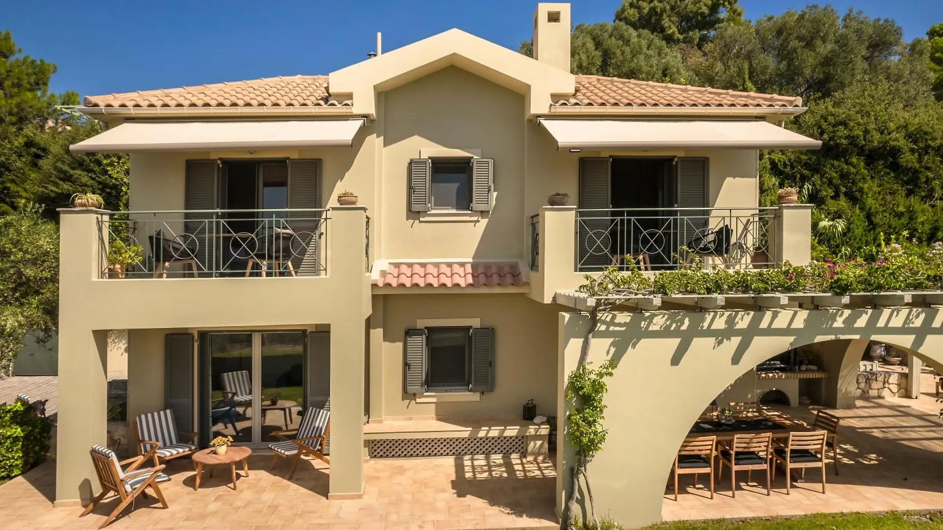 Sarlata Villas 0*, Svoronata Greece
