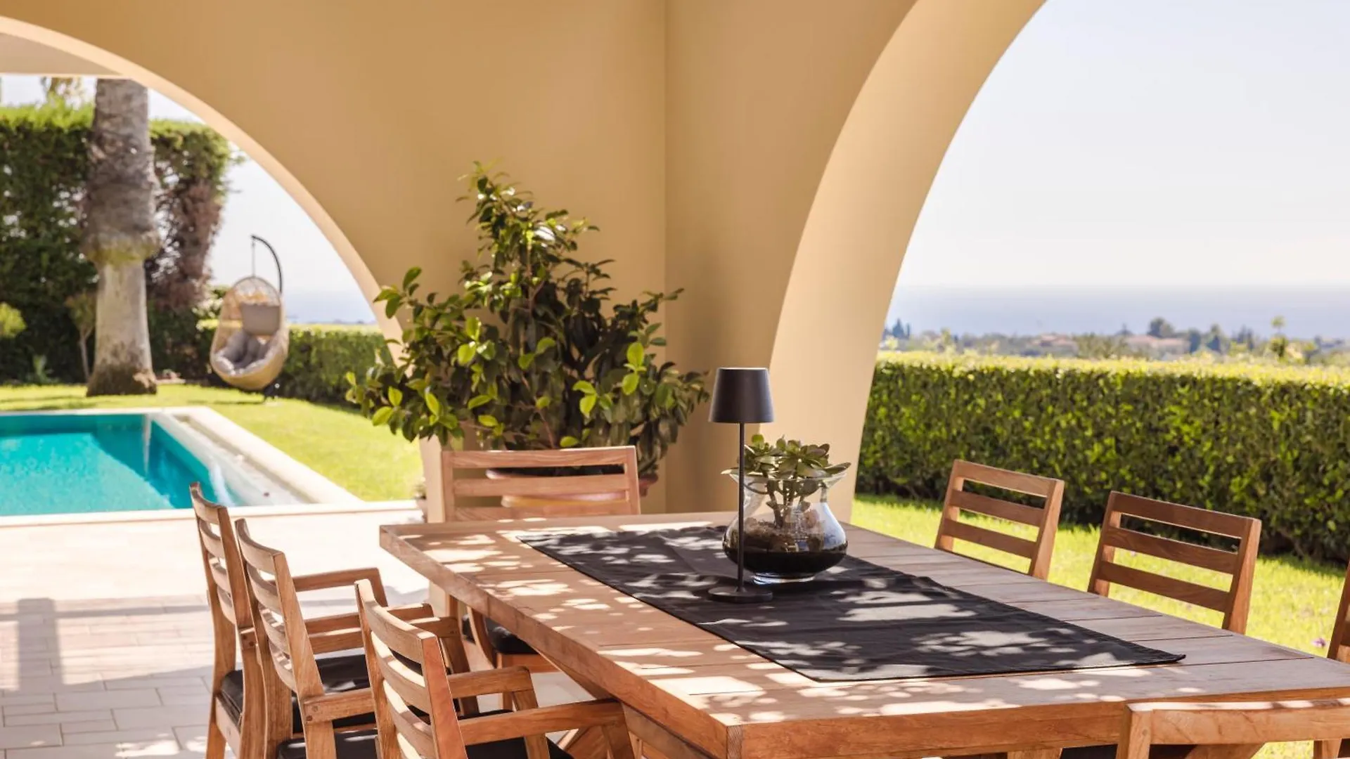 Sarlata Villas Svoronata