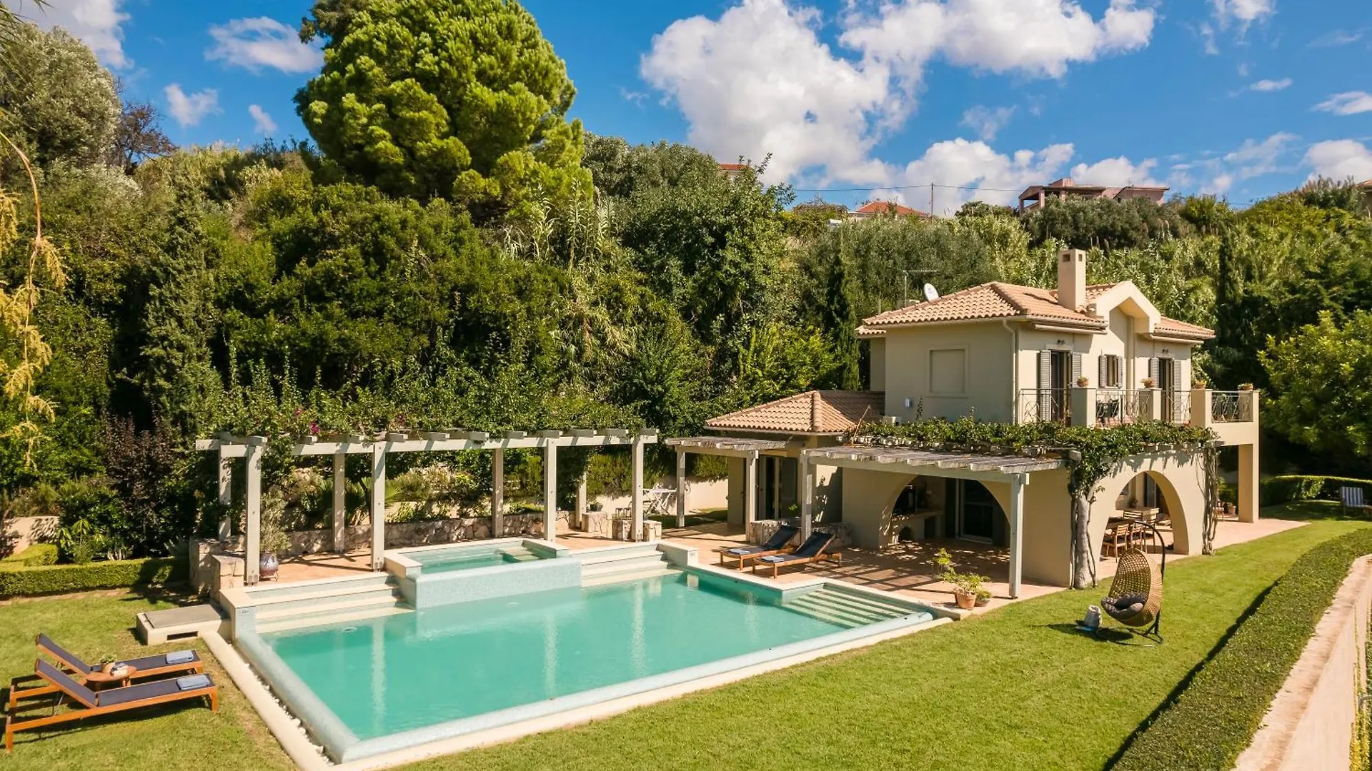 Sarlata Villas Svoronata Řecko